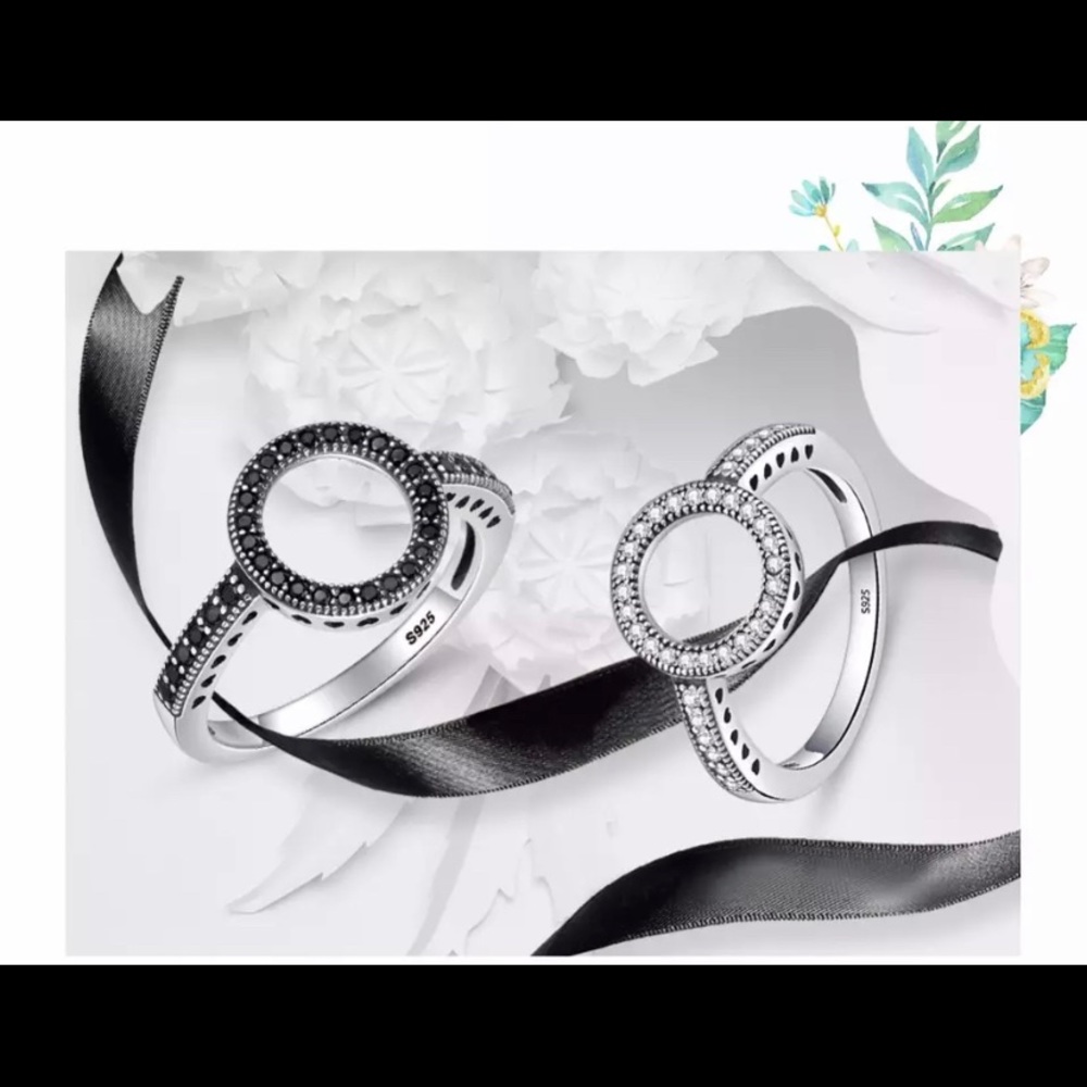 925 Sterling Silver Halo Circle Cute Eternity Ring